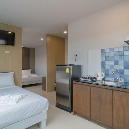 Baan Thai Beach Side Residence Patong Luaran gambar