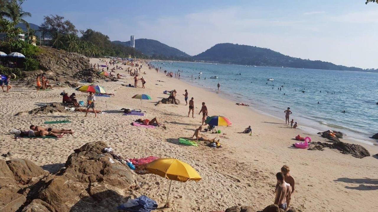 Baan Thai Beach Side Residence Patong Luaran gambar