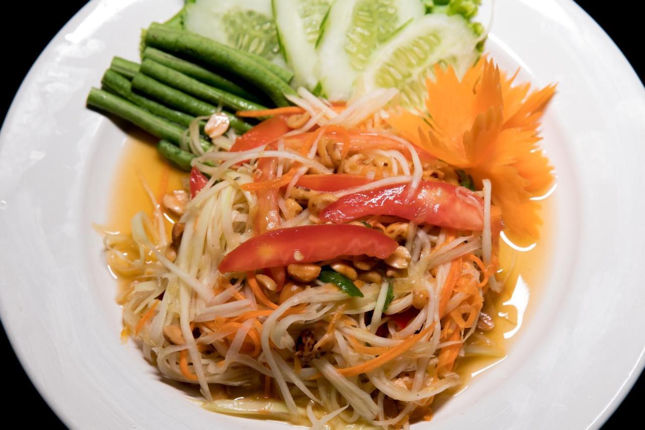 Baan Thai Beach Side Residence Patong Luaran gambar